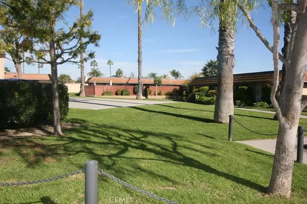 Aliso Viejo, CA 92656,23376 Via San Miguel