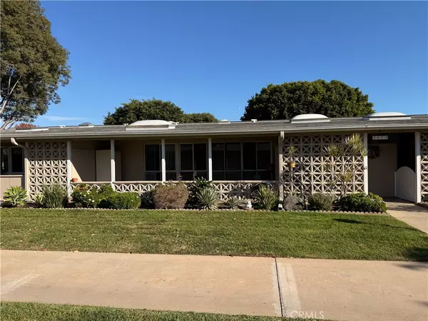 1321 Prestwick RD #147K, Seal Beach, CA 90740