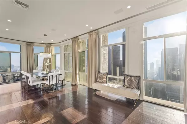 Los Angeles, CA 90012,800 W 1st