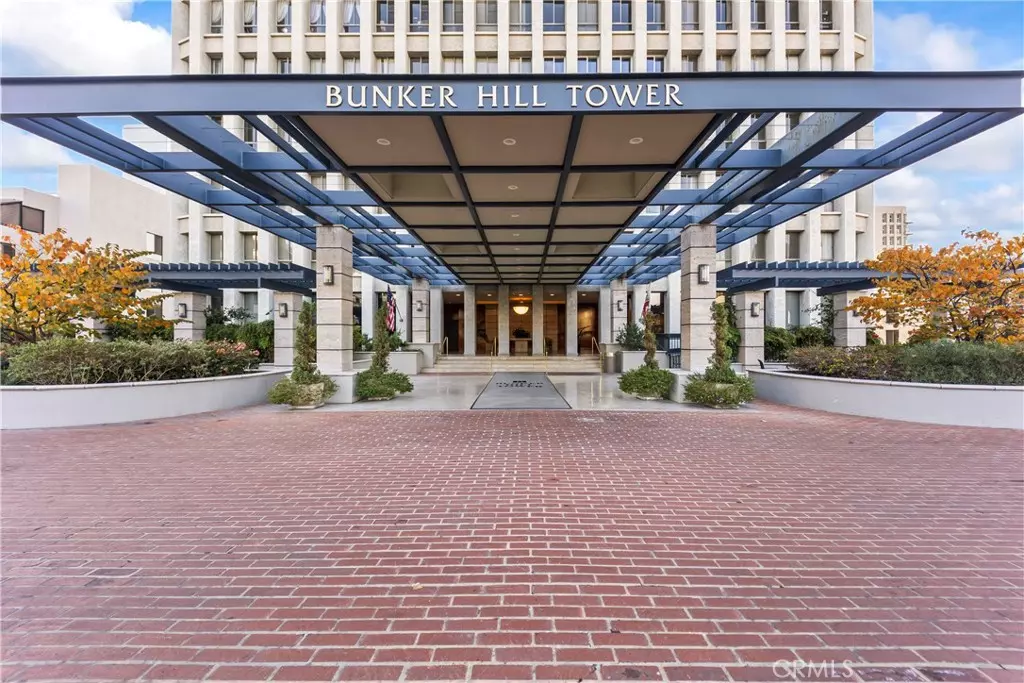 Los Angeles, CA 90012,800 W 1st