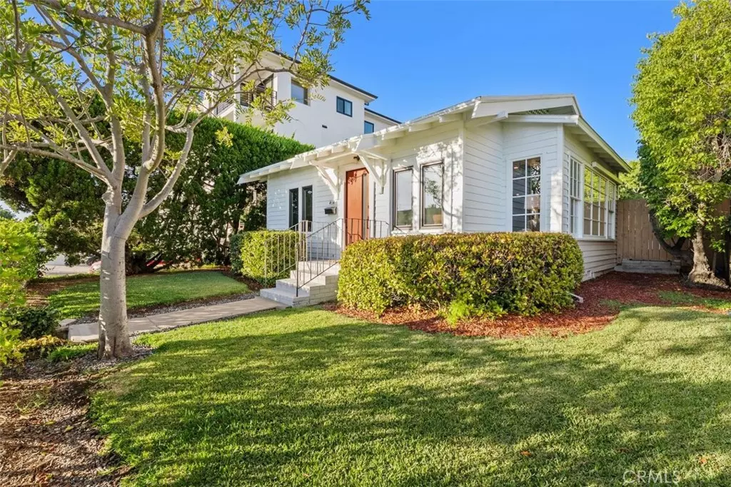 Laguna Beach, CA 92651,414 Cypress