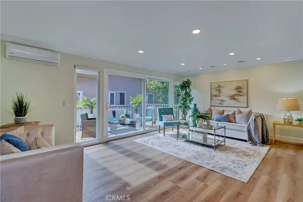 Laguna Woods, CA 92637,164 Avenida Majorca #N