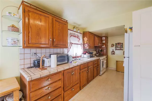 Los Angeles, CA 90042,322 N Avenue 56