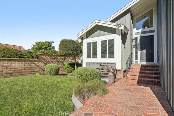 Mission Viejo, CA 92692,27301 Monforte