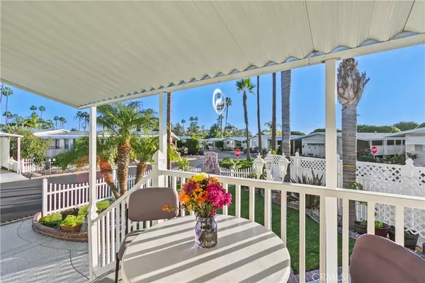 Lake Forest, CA 92630,24921 Muirlands Blvd #275