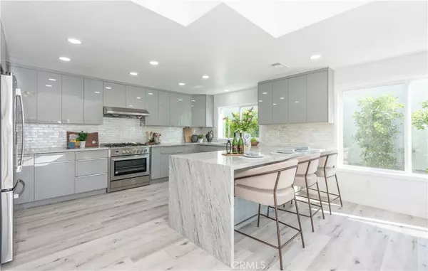 Irvine, CA 92620,39 Cape Cod