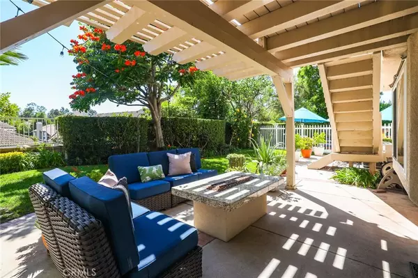 Rancho Santa Margarita, CA 92679,21861 Caminito DR