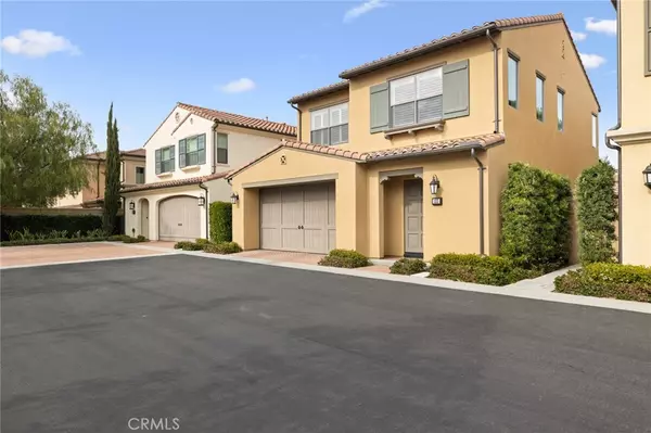133 Waterleaf, Irvine, CA 92618