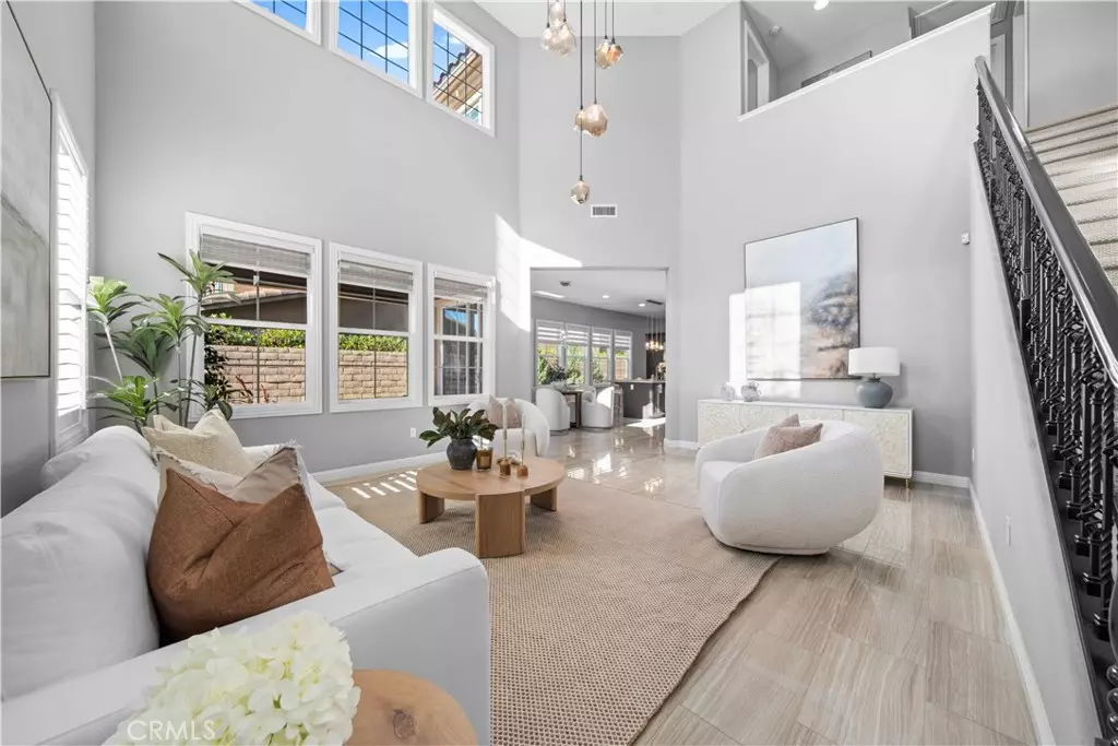 Lake Forest, CA 92630,42 Castellana