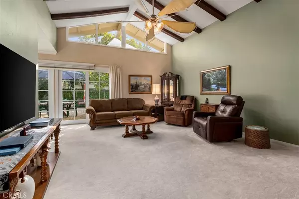 Irvine, CA 92603,19512 Sierra Mia RD