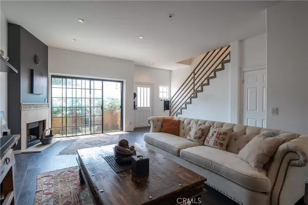 Santa Monica, CA 90404,1424 26th #2