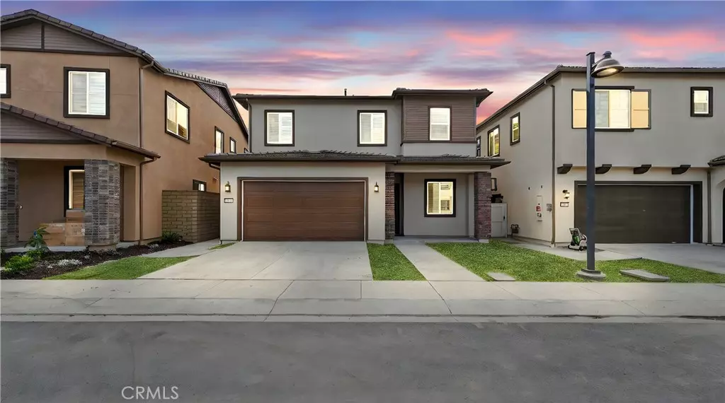 224 Lily Loop, Irvine, CA 92618