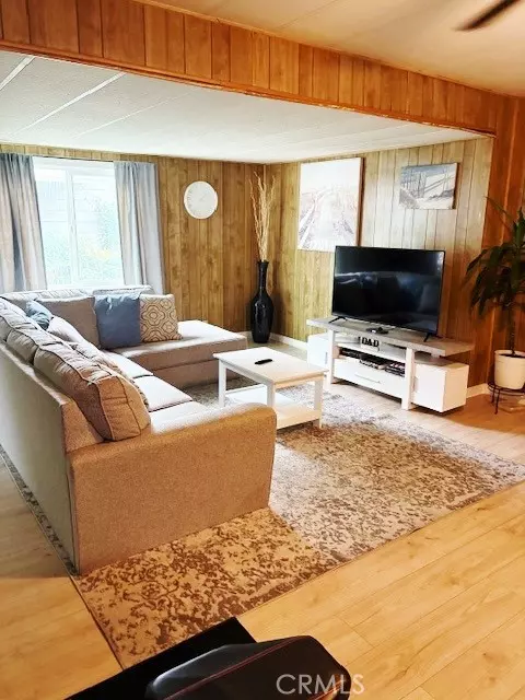 Lake Forest, CA 92630,24922 Muirlands BLVD #57