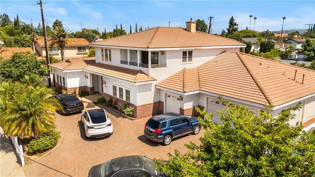 Tustin, CA 92780,1621 Bryan