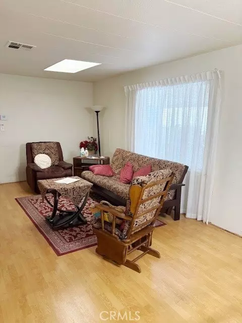 Irvine, CA 92618,14851 Jeffrey RD #241