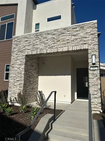 512 Nielson, Irvine, CA 92618