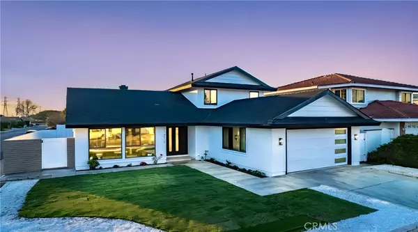 21211 Binghampton CIR, Huntington Beach, CA 92646