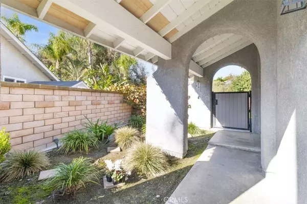 Mission Viejo, CA 92692,27881 Abadejo