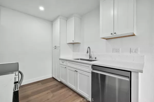 San Pedro, CA 90732,338 S Miraleste #265