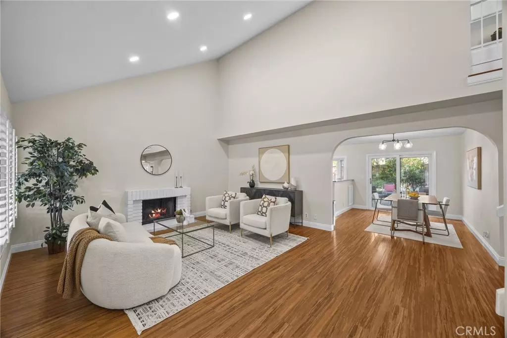 Irvine, CA 92620,13 Carson