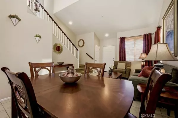 Fontana, CA 92336,14666 Ontario CIR