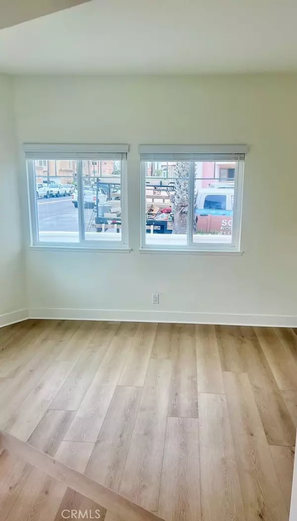 Huntington Beach, CA 92648,202 18th