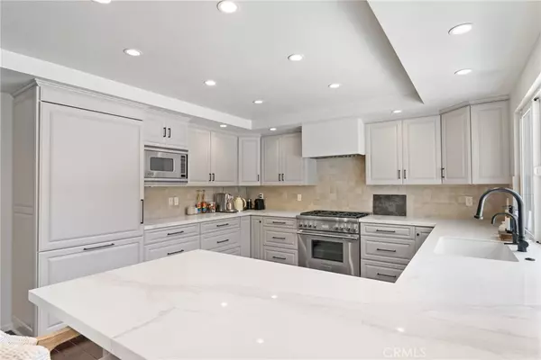 Costa Mesa, CA 92627,285 Sierks Street