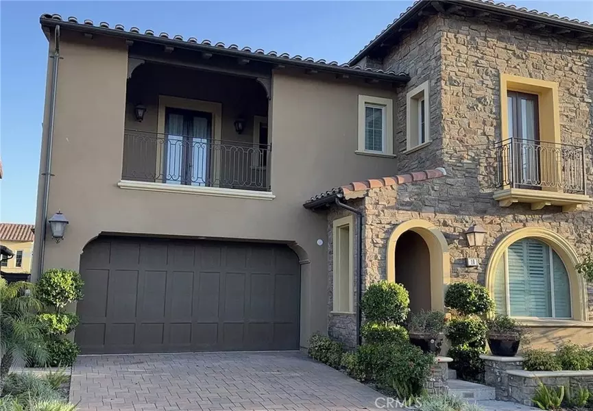 10 Hawkeye, Irvine, CA 92602
