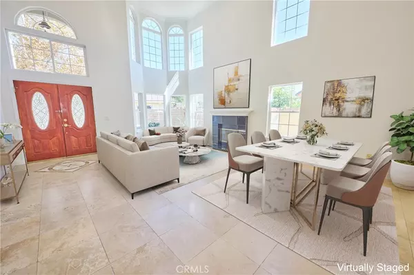 Cerritos, CA 90703,13044 Hedda