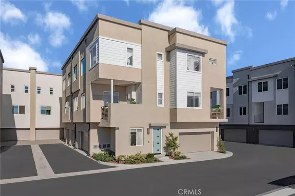 7228 Alchemy CIR, Huntington Beach, CA 92647