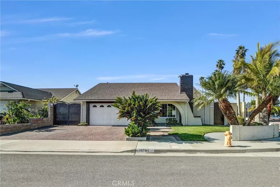 16741 Leafwood, Huntington Beach, CA 92647