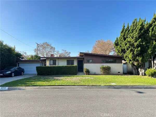 9519 La Reina, Downey, CA 90240