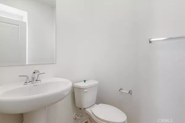 Chino, CA 91708,16019 Alamo CT