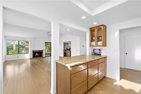 Mission Viejo, CA 92692,28402 Pacheco