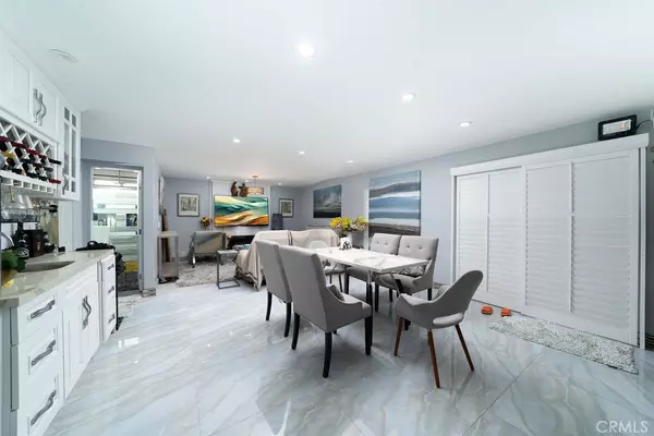 Westminster, CA 92683,5302 Clark