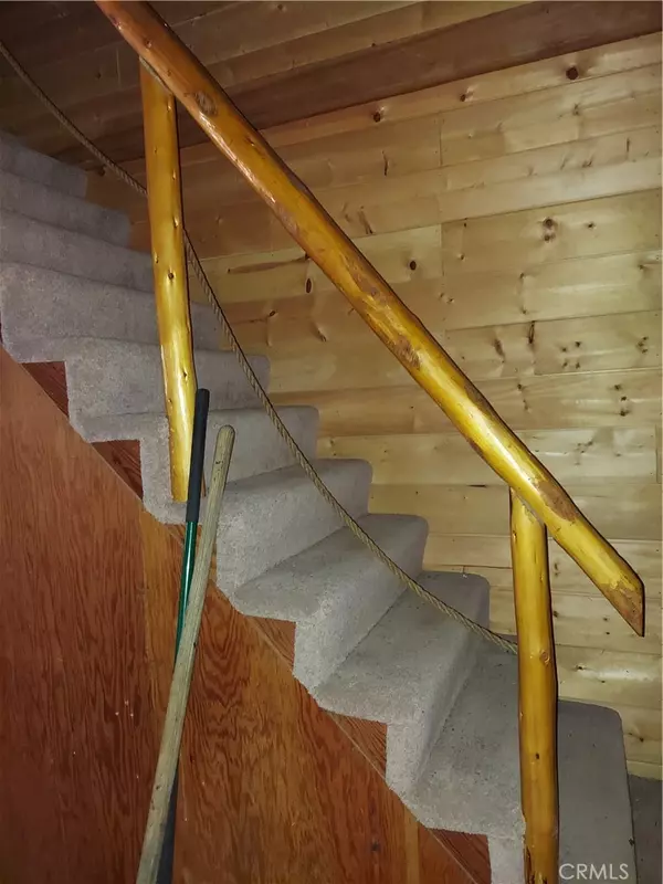 Stirling City, CA 95978,17145 Pine ST