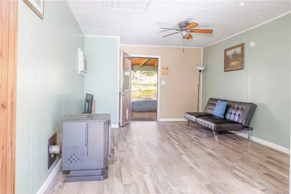 Bangor, CA 95914,811 Los Verjeles RD