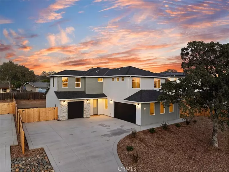 2 Lariat Loop, Oroville, CA 95966
