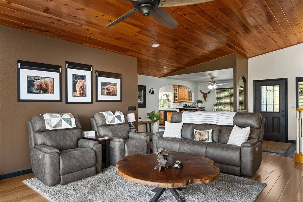Oroville, CA 95966,281 Hillcrest AVE