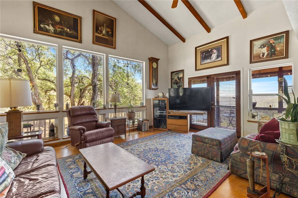 Oroville, CA 95965,188 Patton Peak RD