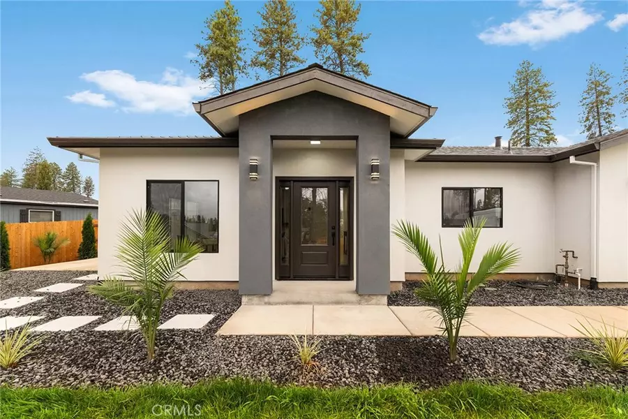 5735 Reed LN, Paradise, CA 95969