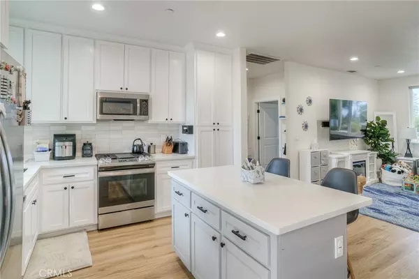 Paradise, CA 95969,6488 Rocky