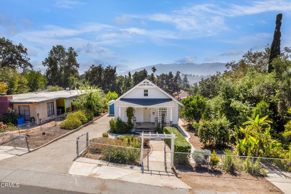 6520 Valmont ST, Tujunga, CA 91042