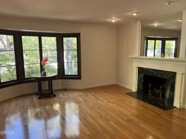 La Canada Flintridge, CA 91011,1210 Fernside DR