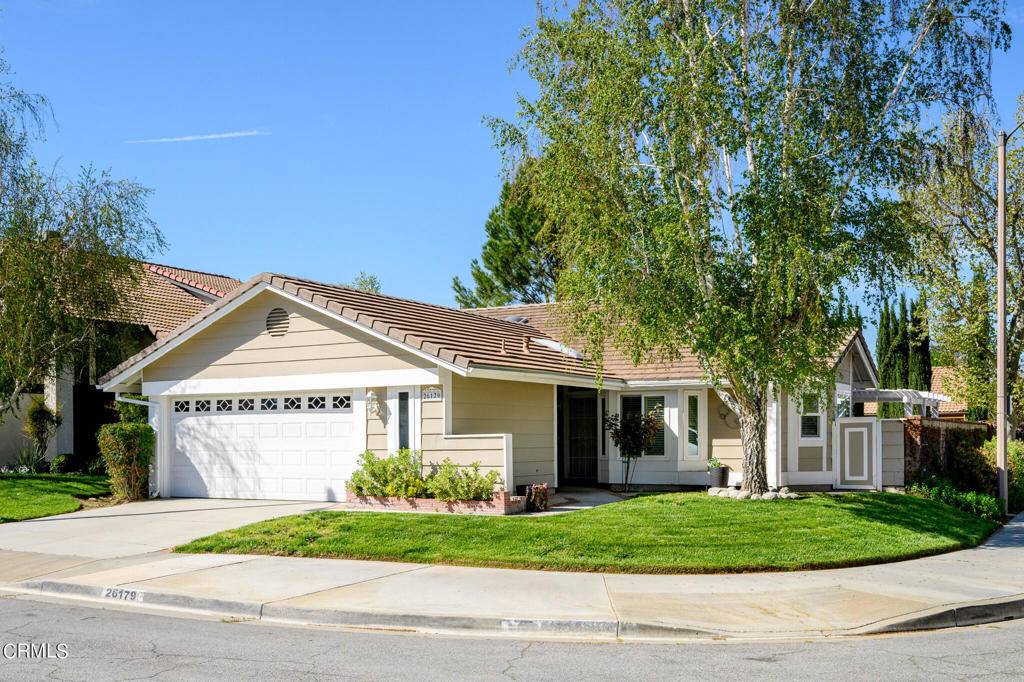 26179 Las Lanas CT, Valencia, CA 91355