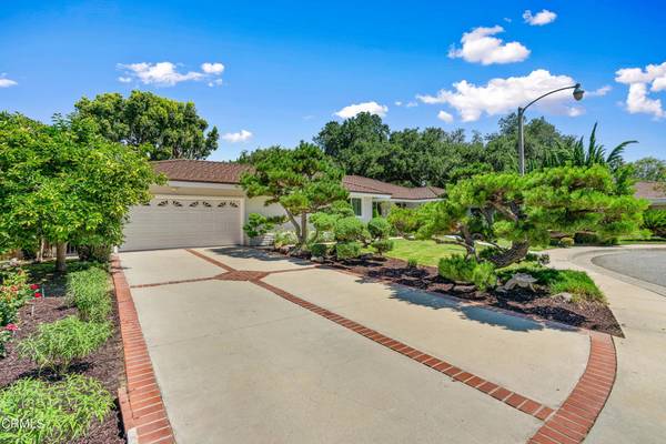 San Marino, CA 91108,1640 Waverly RD