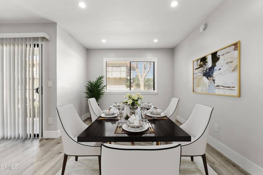 Chatsworth, CA 91311,9960 Owensmouth AVE #10