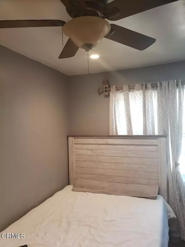 Pico Rivera, CA 90660,4134 Maris AVE