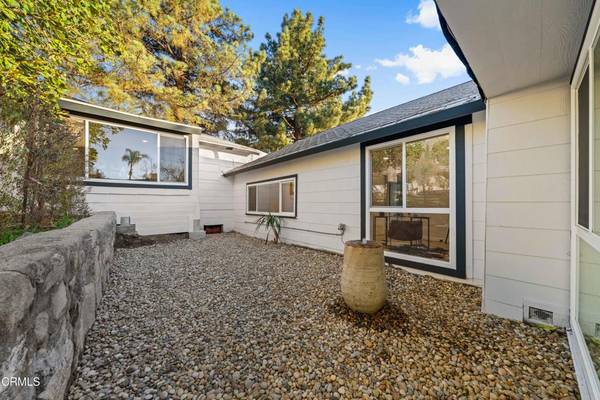 La Crescenta, CA 91214,3110 Orange AVE