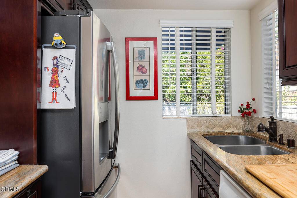 La Crescenta, CA 91214,3075 Foothill BLVD #137
